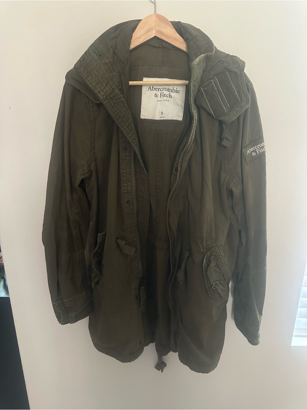 Abercrombie & Fitch Olive Green Military-Style Field Jacket